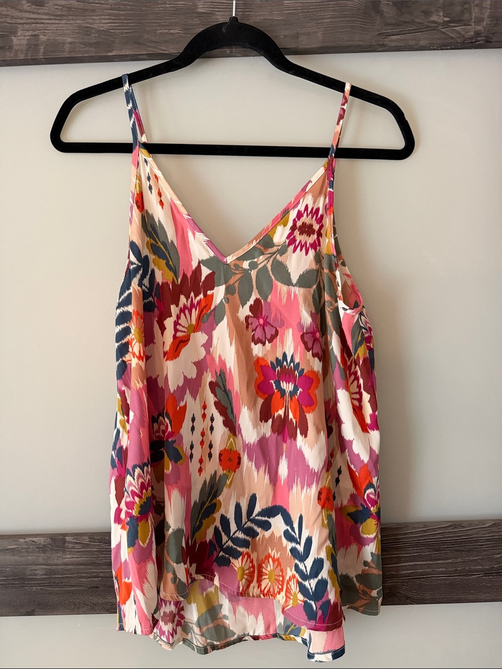 Floral V-Neck Camisole Tank - Pink Multicolor
